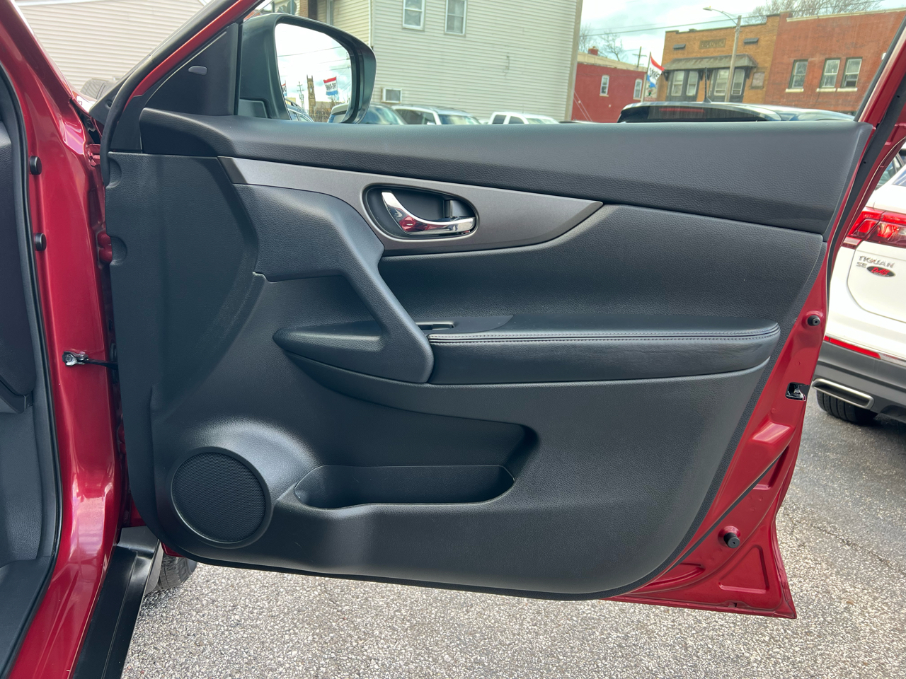 Nissan Rogue AWD 4dr SV 2015