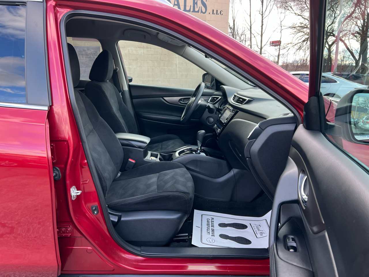 Nissan Rogue AWD 4dr SV 2015