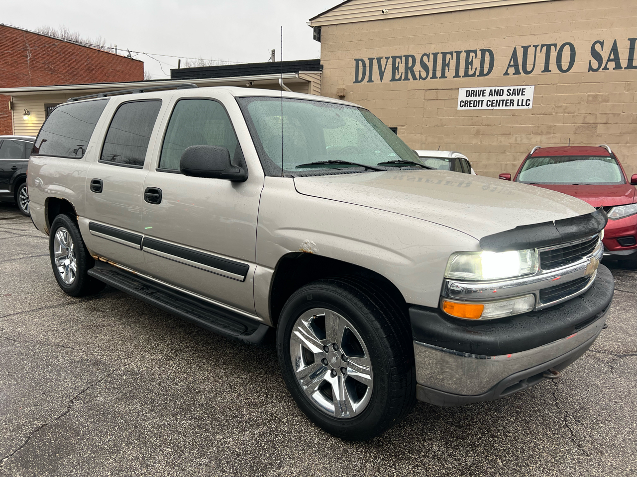 Chevrolet Suburban 4dr 1500 4WD LS 2004