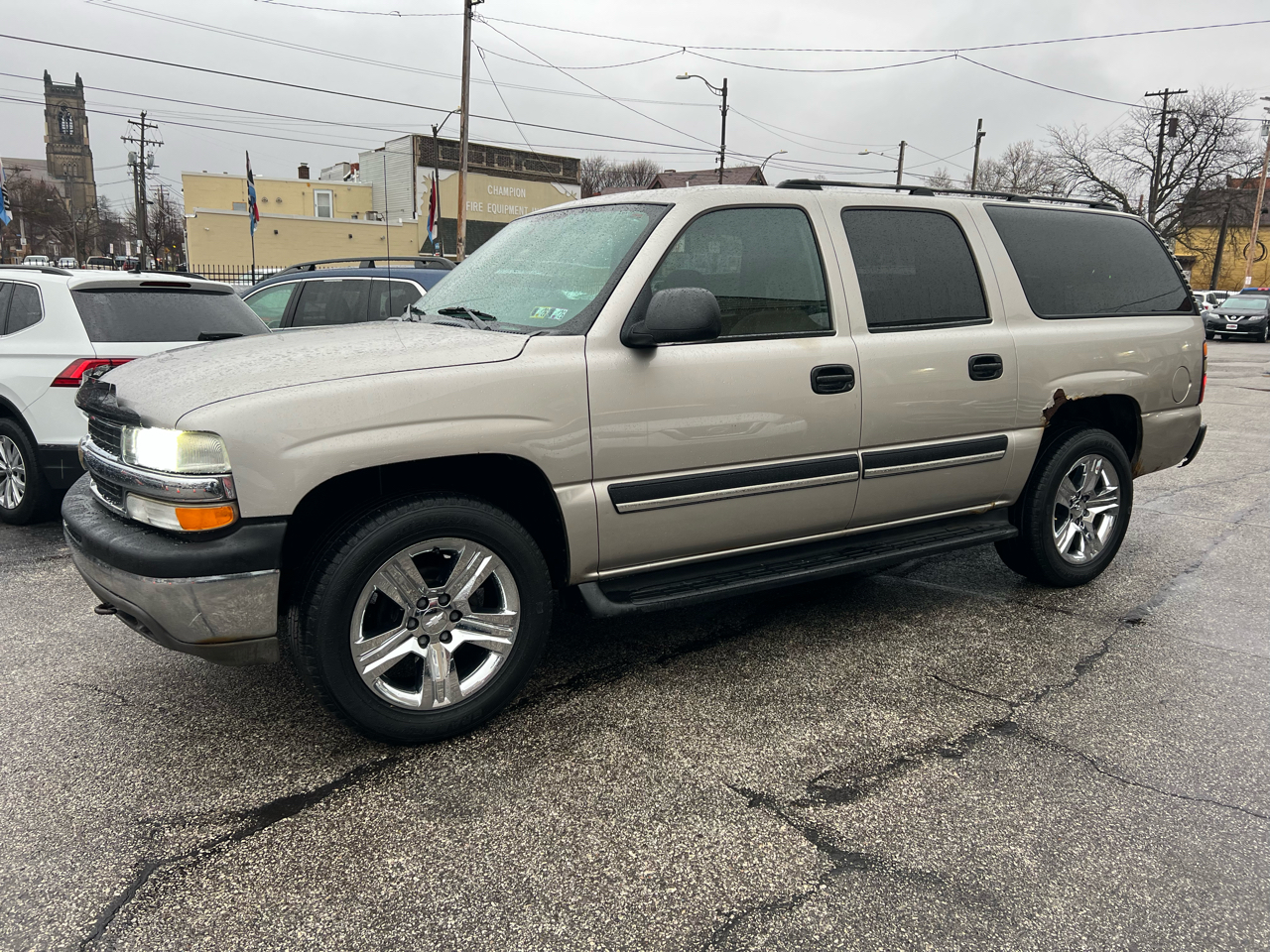 Chevrolet Suburban 4dr 1500 4WD LS 2004