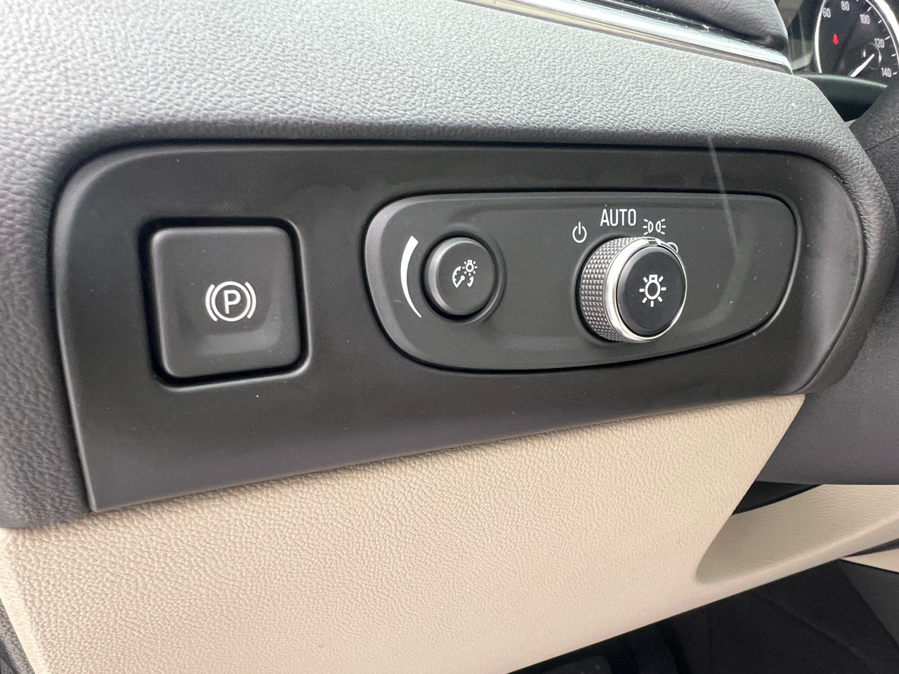 Buick Enclave AWD 4dr Premium 2018