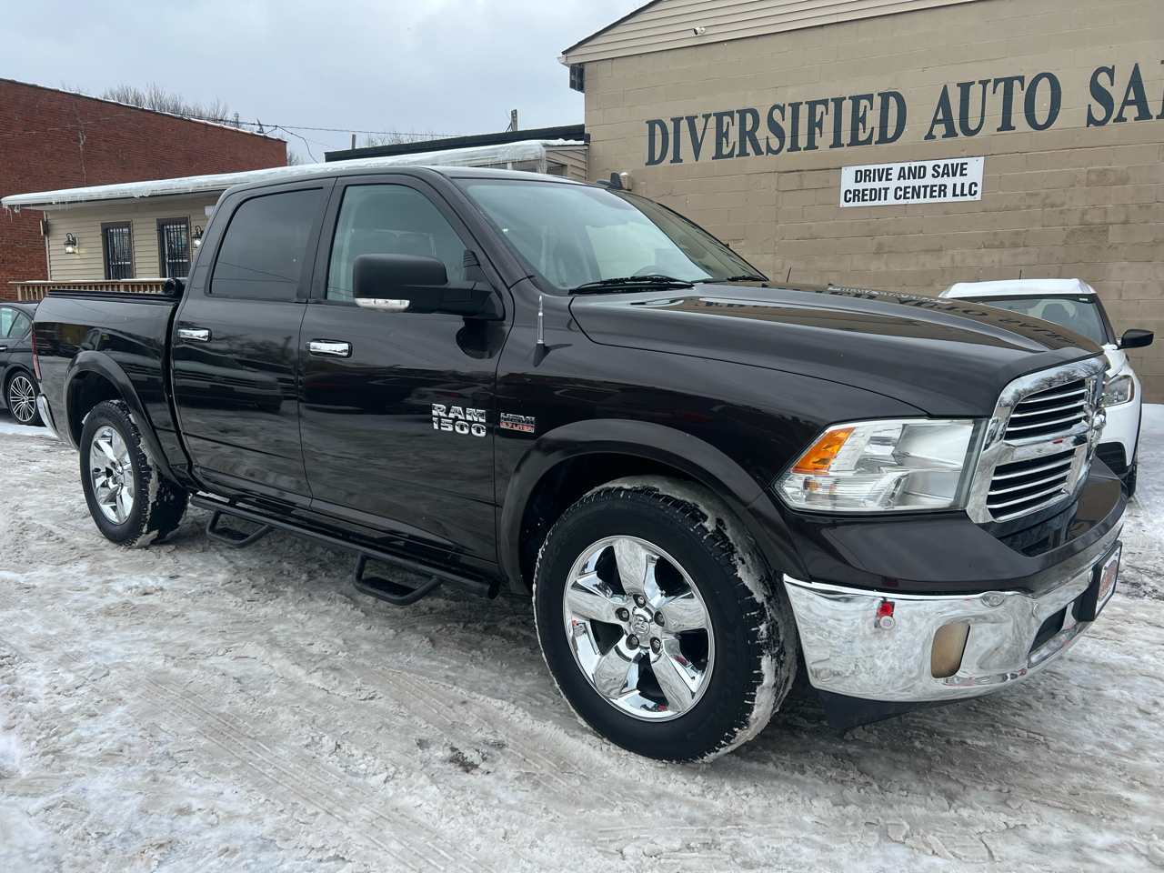 RAM 1500 Big Horn 4x4 Crew Cab 5'7" Box 2017
