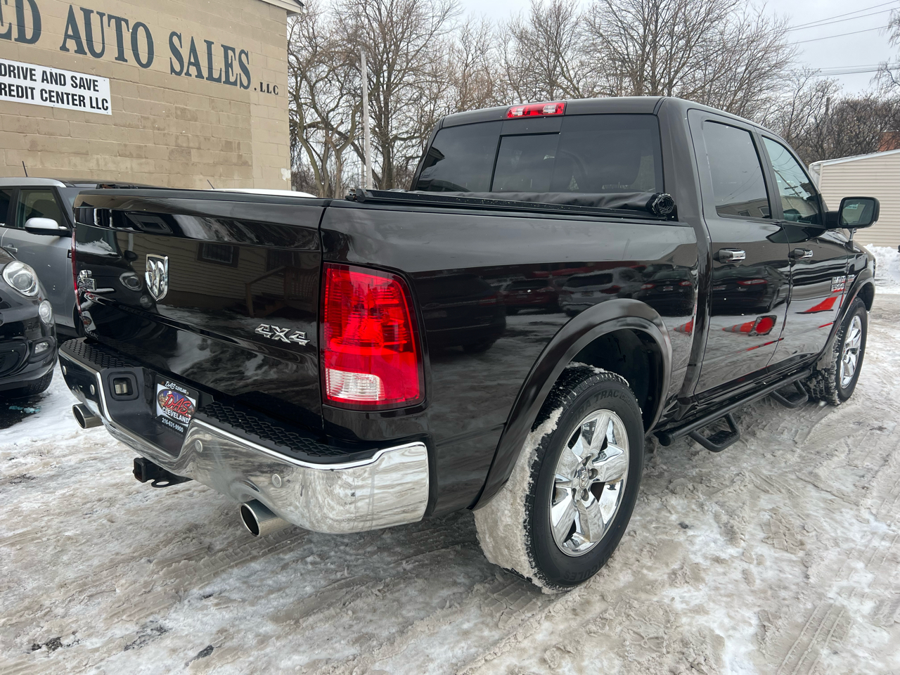 RAM 1500 Big Horn 4x4 Crew Cab 5'7" Box 2017
