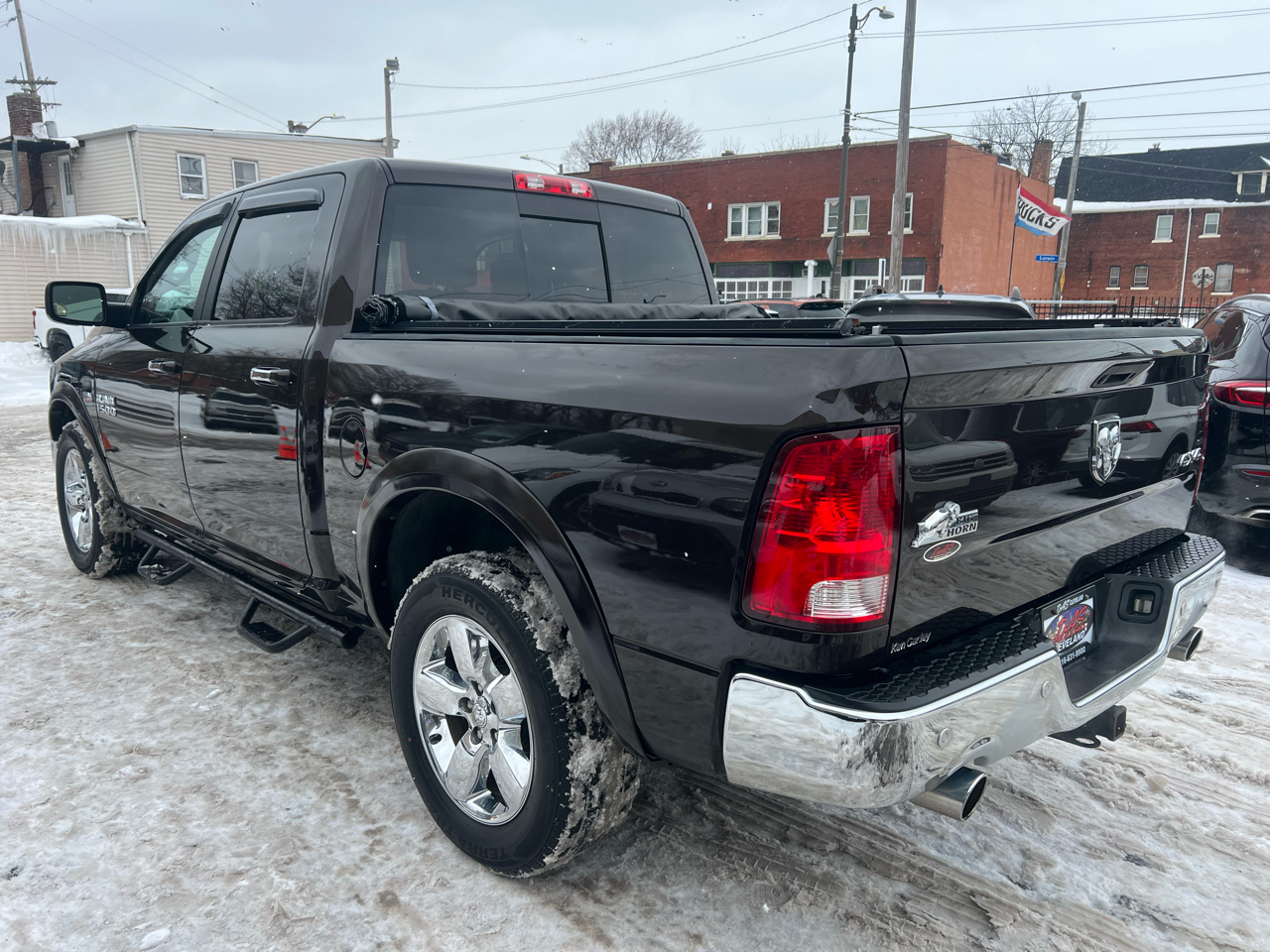 RAM 1500 Big Horn 4x4 Crew Cab 5'7" Box 2017