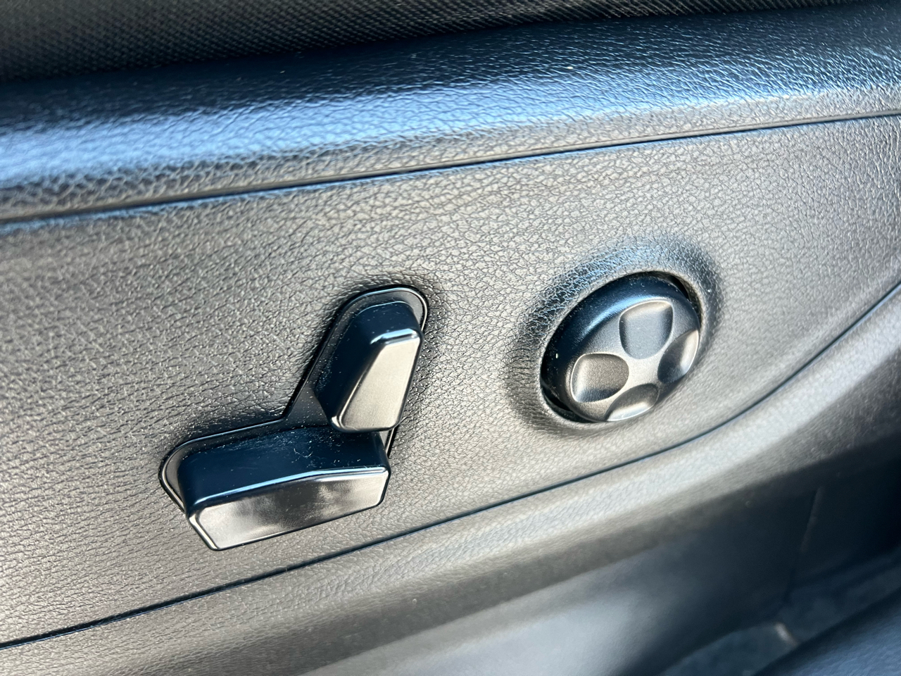 RAM 1500 Big Horn/Lone Star 4x4 Quad Cab 6'4" Box 2019