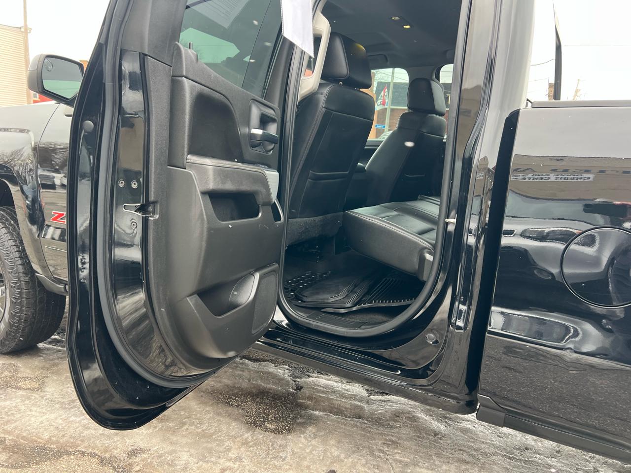 Chevrolet Silverado 1500 4WD Double Cab 143.5" LT w/2LT 2017