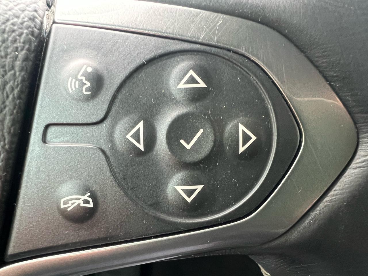 Chevrolet Silverado 1500 4WD Double Cab 143.5" LT w/2LT 2017