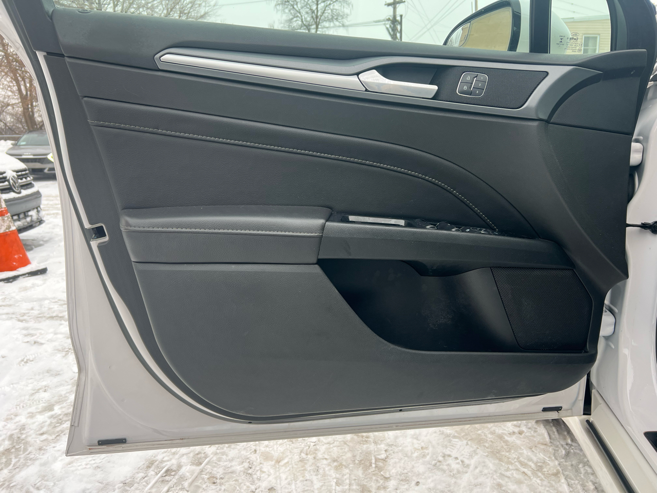 Ford Fusion 4dr Sdn Titanium FWD 2014