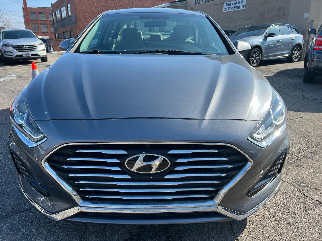Hyundai Sonata SE 2.4L 2019