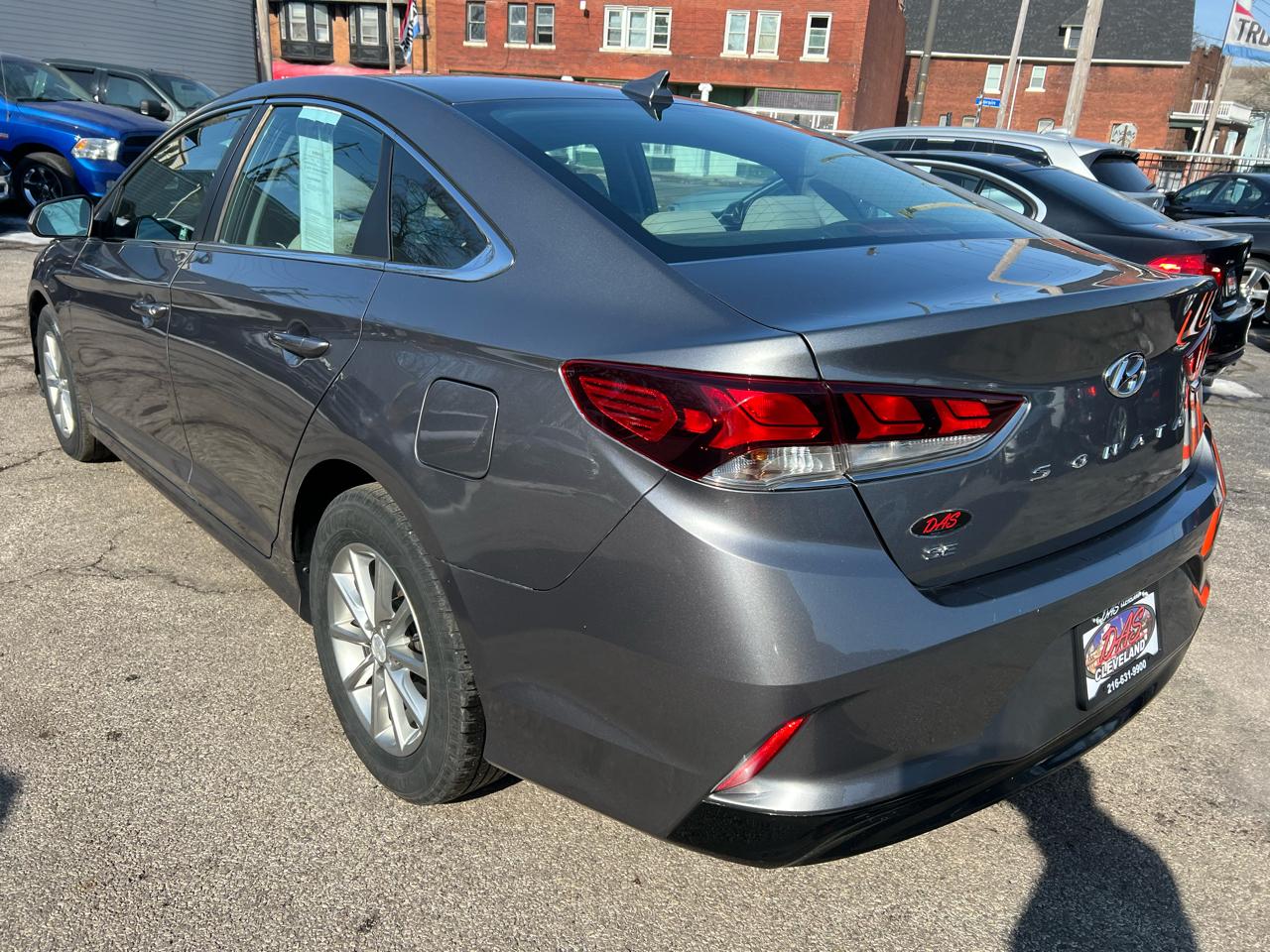Hyundai Sonata SE 2.4L 2019