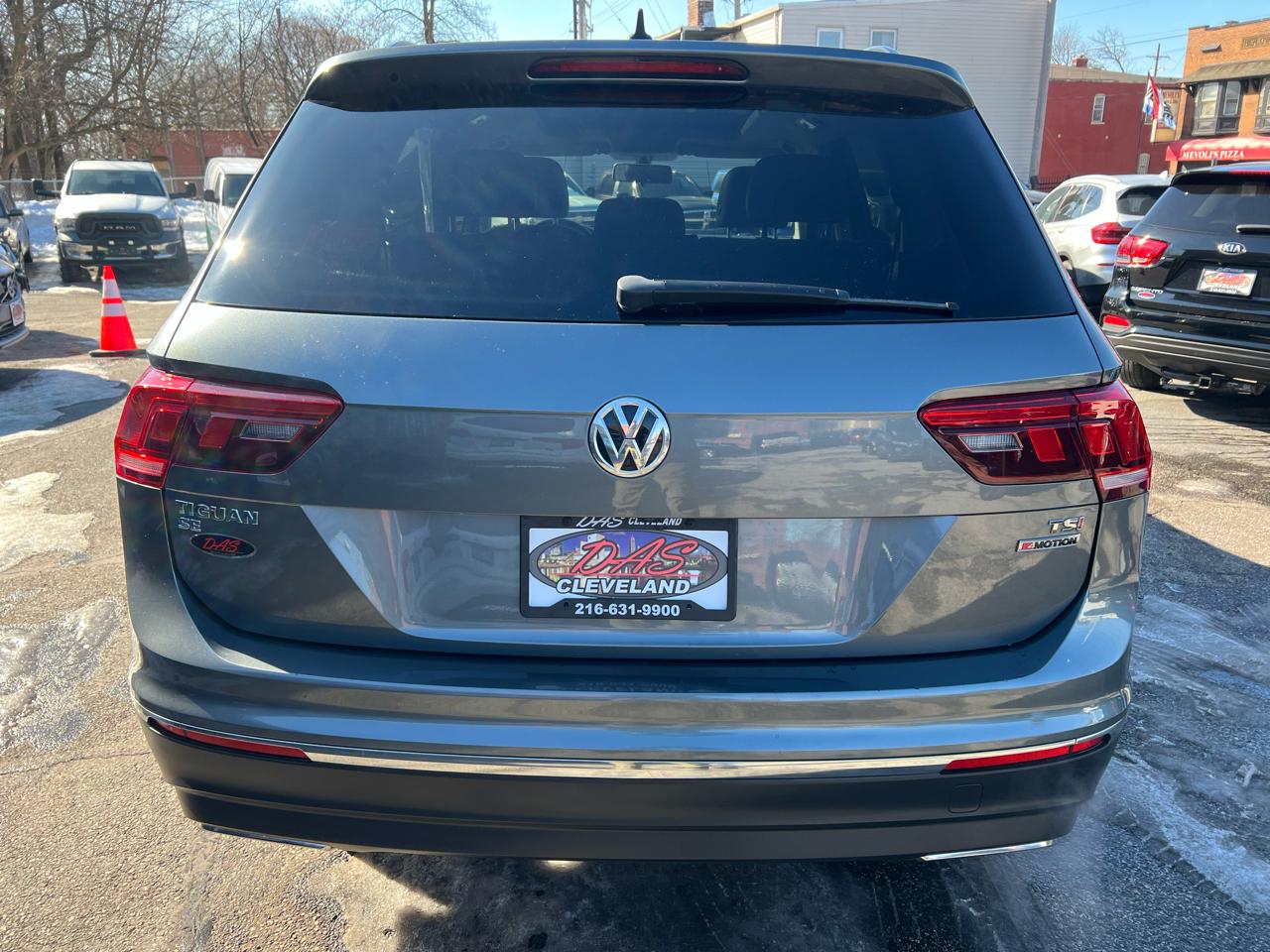 Volkswagen Tiguan 2.0T SEL 4MOTION 2018