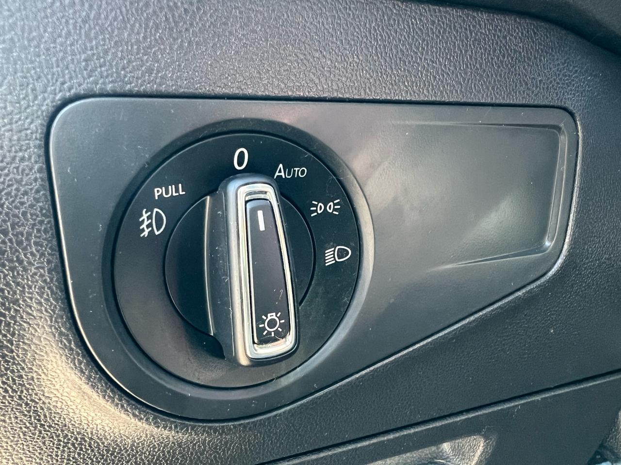 Volkswagen Tiguan 2.0T SEL 4MOTION 2018