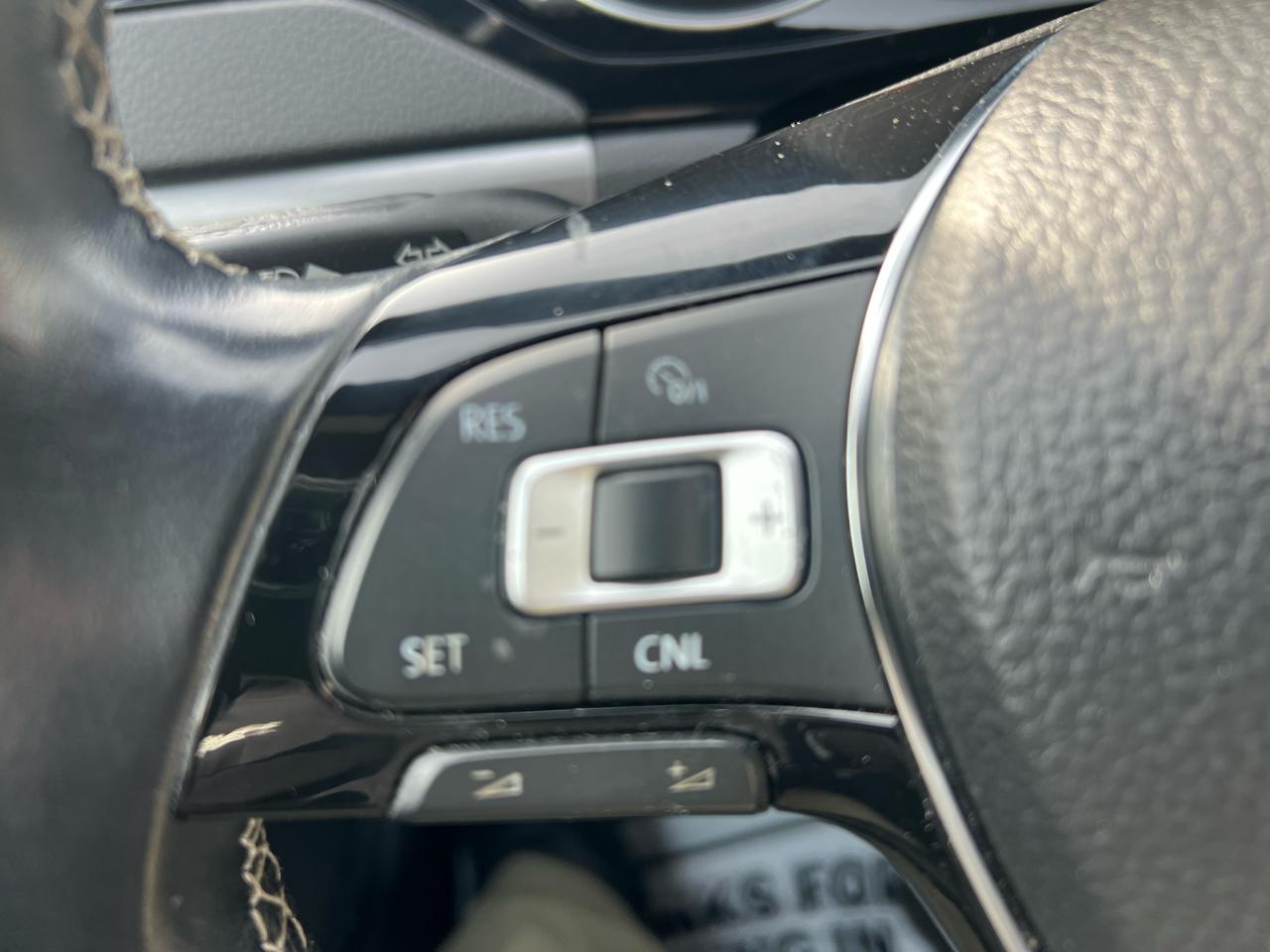 Volkswagen Jetta Sedan 4dr Auto 1.8T Sport PZEV 2016