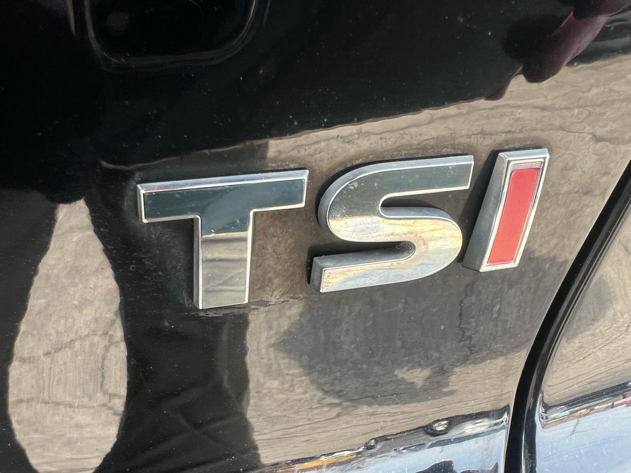 Volkswagen Jetta Sedan 4dr Auto 1.8T Sport PZEV 2016