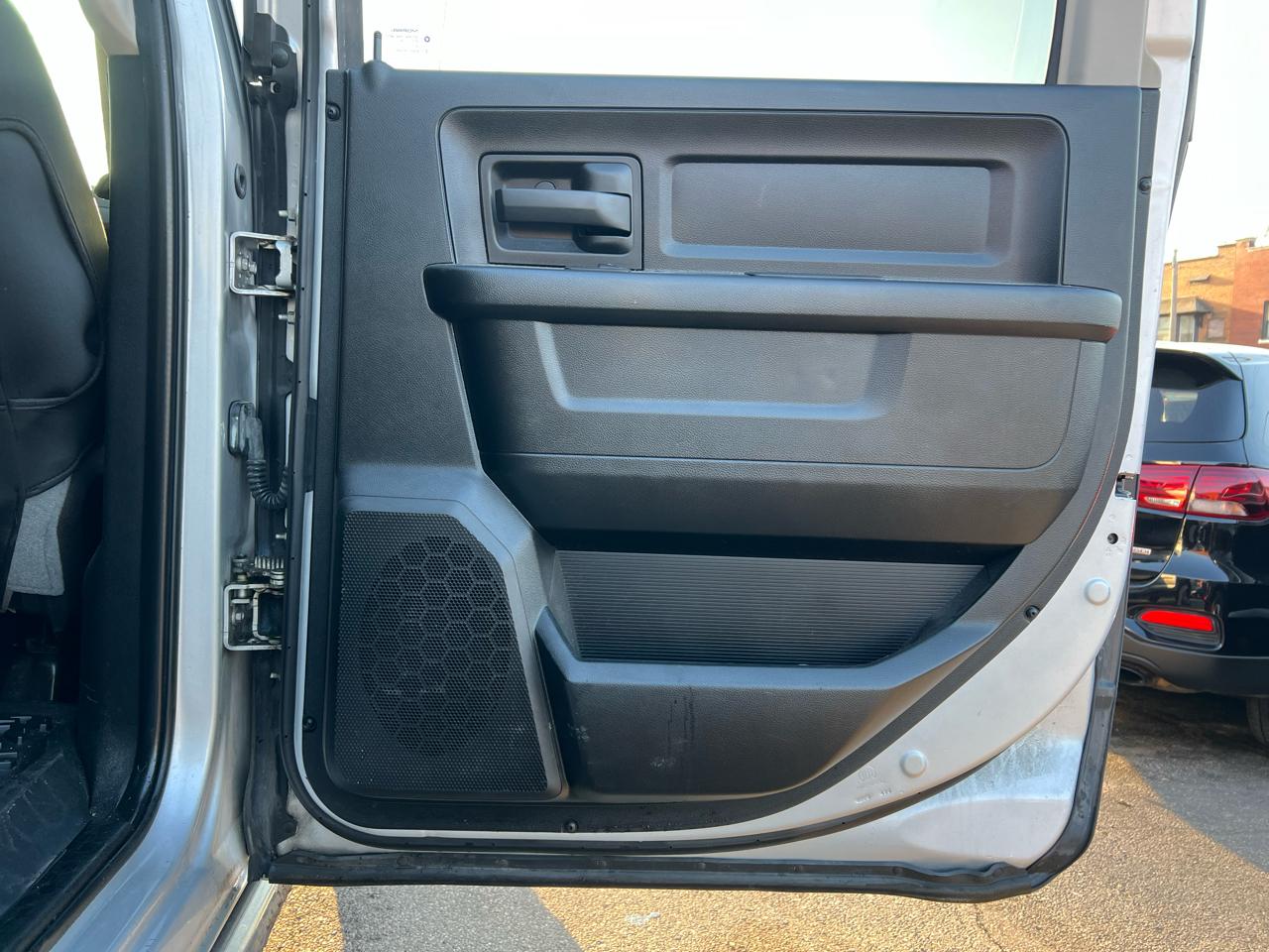 RAM 1500 4WD Crew Cab 149" ST 2014