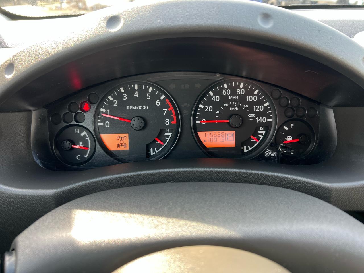 Nissan Frontier 4WD King Cab Auto SV 2014