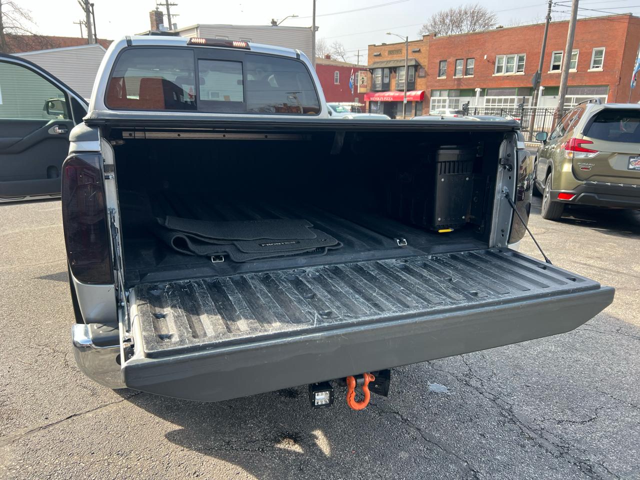 Nissan Frontier 4WD King Cab Auto SV 2014