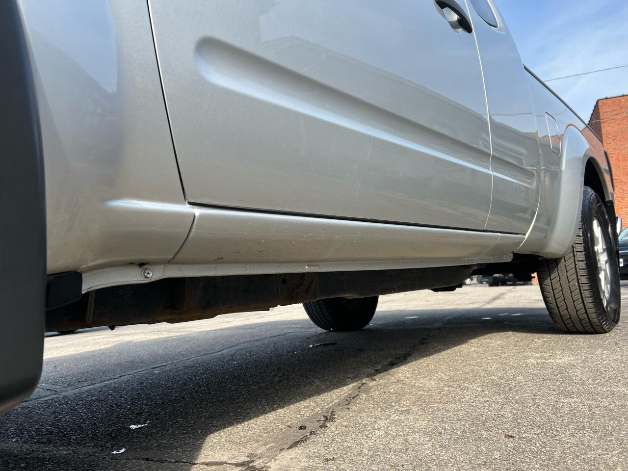 Nissan Frontier 4WD King Cab Auto SV 2014