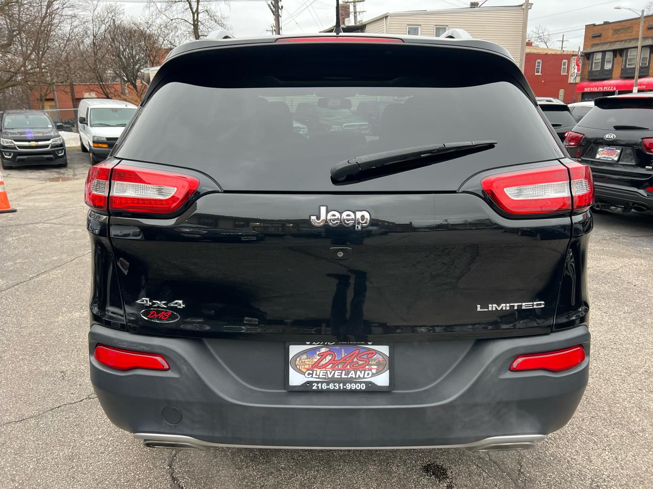 Jeep Cherokee 4WD 4dr Limited 2016