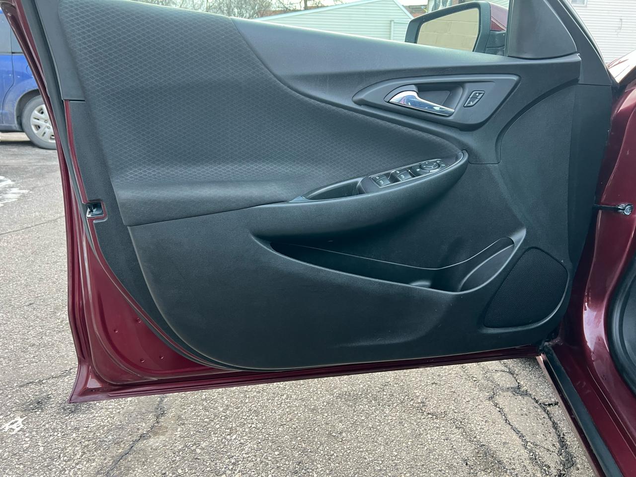 Chevrolet Malibu 4dr Sdn LT w/1LT 2016