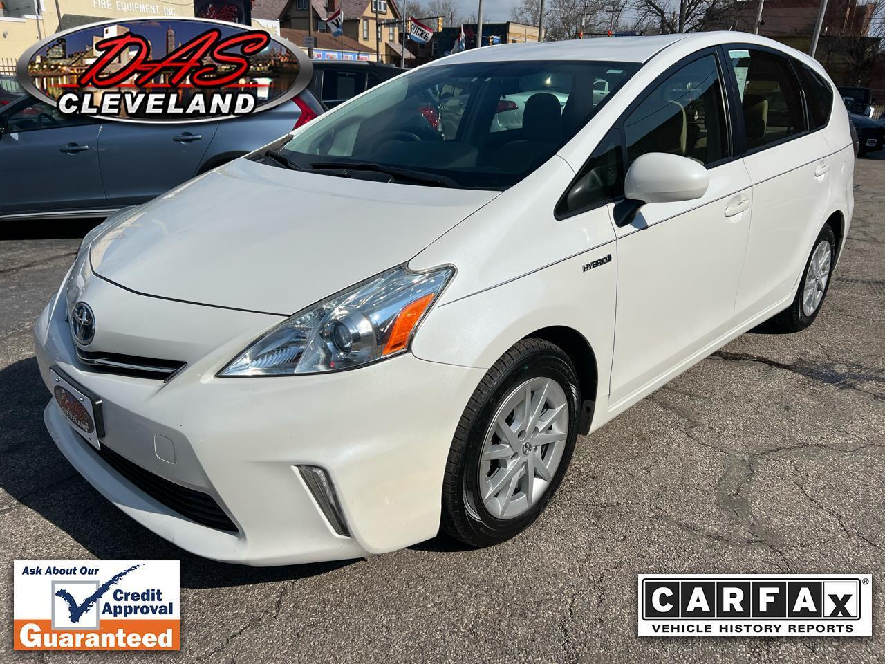 2013 Toyota Prius V 5dr Wgn Three (Natl)