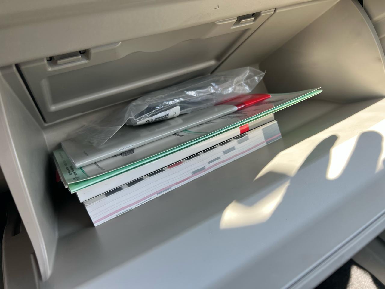 Toyota Prius V 5dr Wgn Three (Natl) 2013