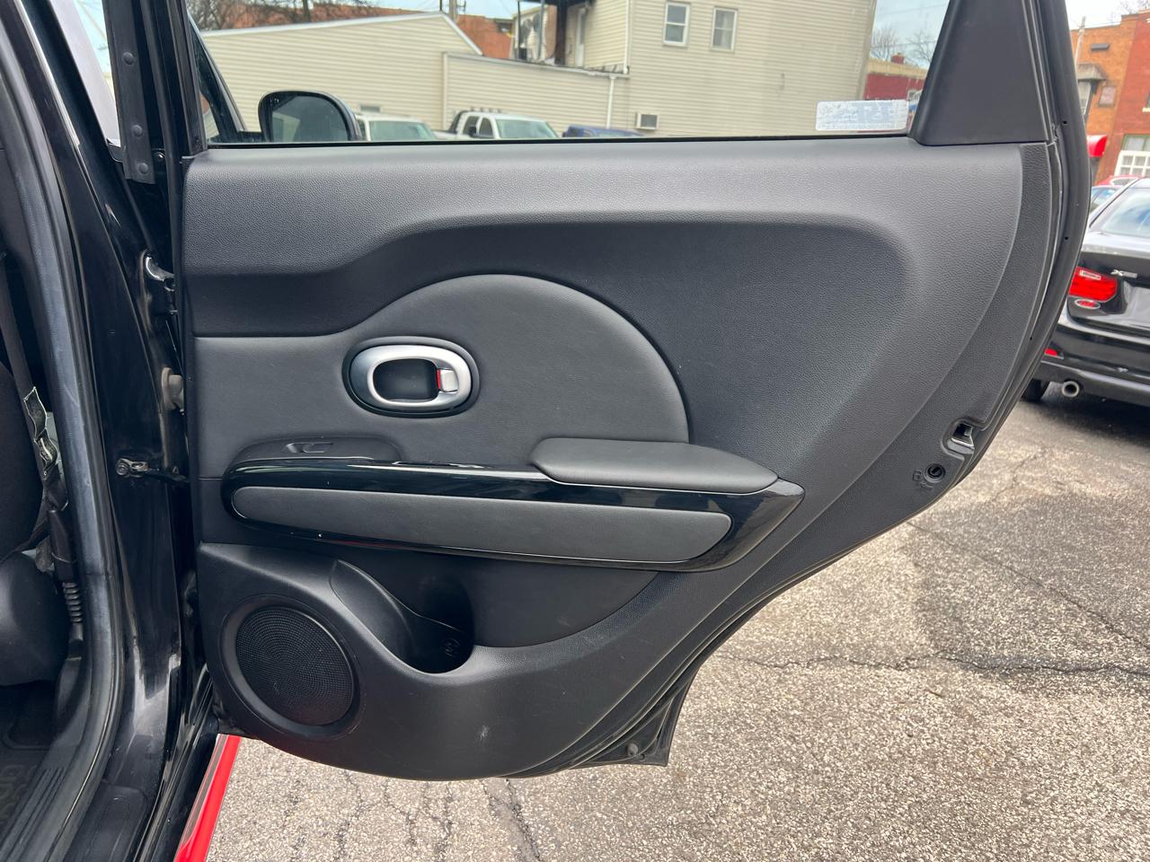 Kia Soul 5dr Wgn Auto + 2015