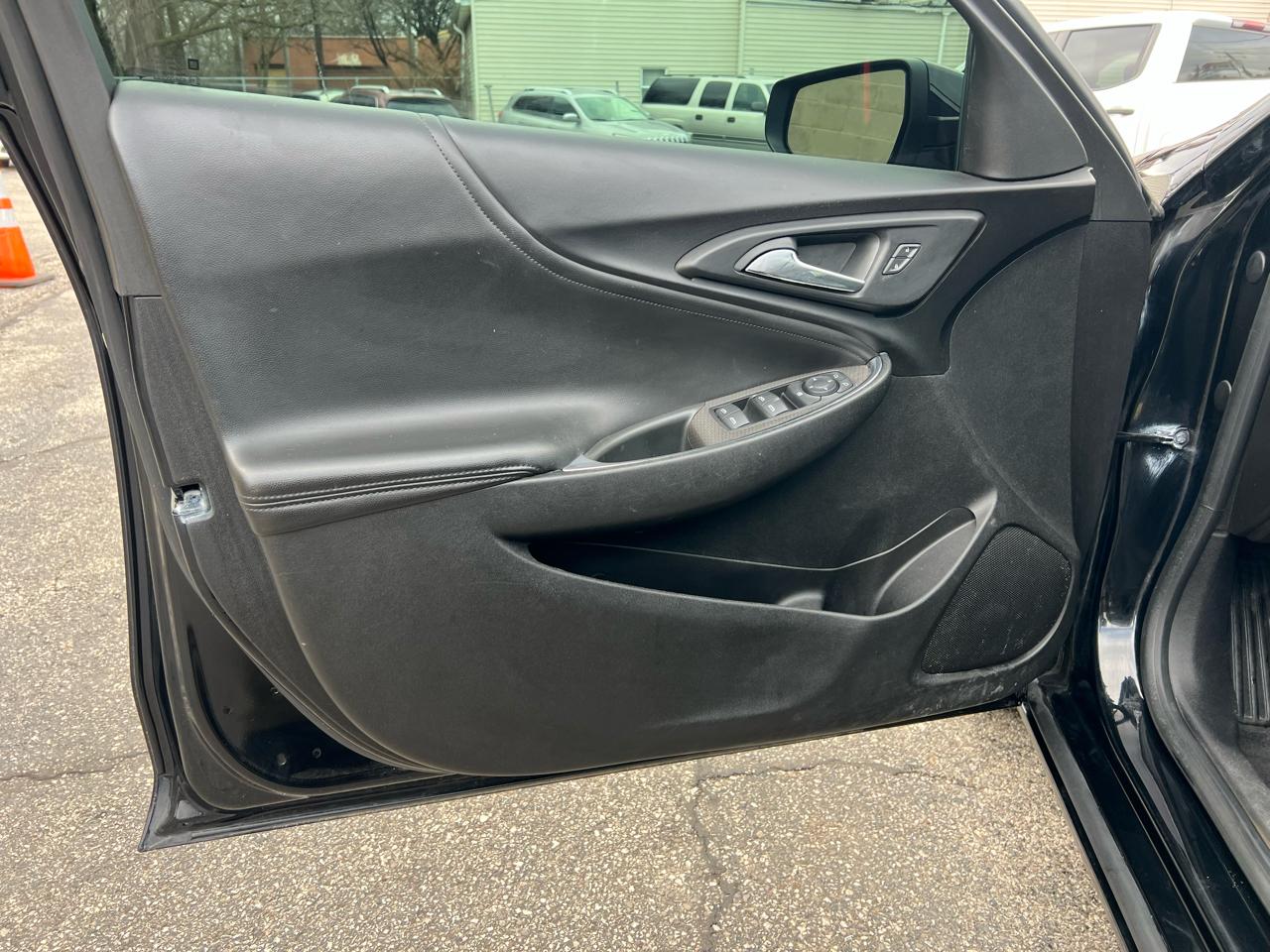 Chevrolet Malibu 4dr Sdn LT w/1LT 2019