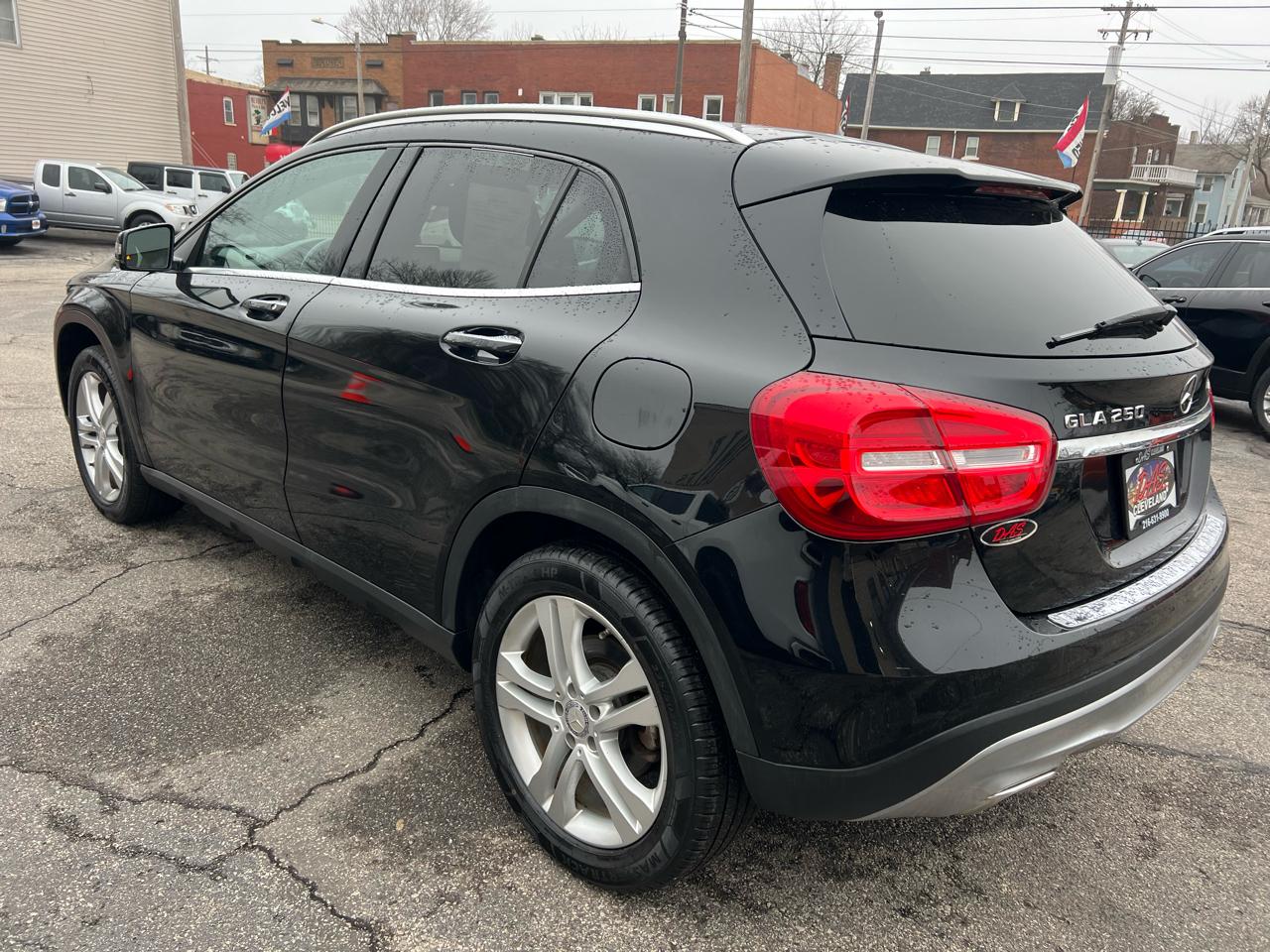 Mercedes-Benz GLA-Class 4MATIC 4dr GLA 250 2015