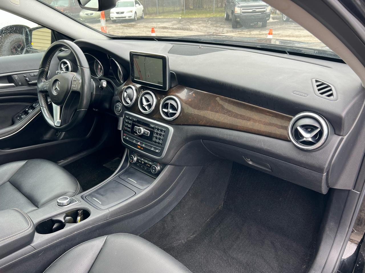 Mercedes-Benz GLA-Class 4MATIC 4dr GLA 250 2015