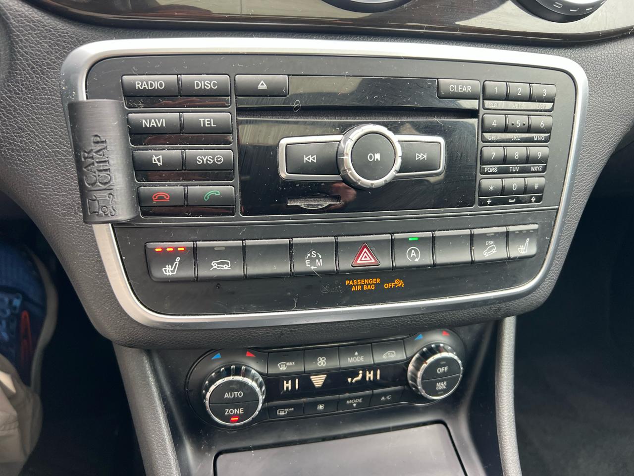 Mercedes-Benz GLA-Class 4MATIC 4dr GLA 250 2015