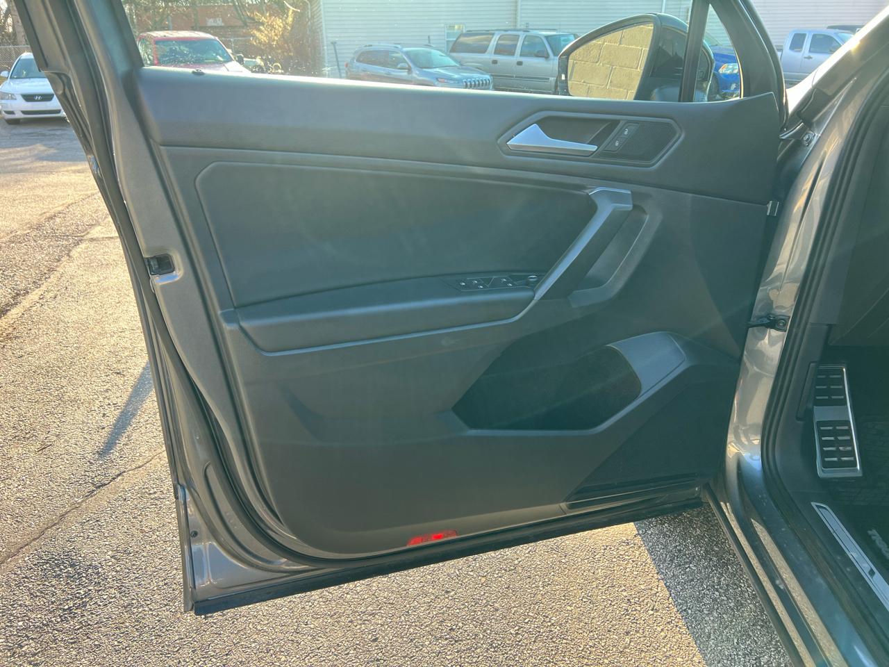 Volkswagen Tiguan 2.0T SE R-Line Black 4MOTION 2021