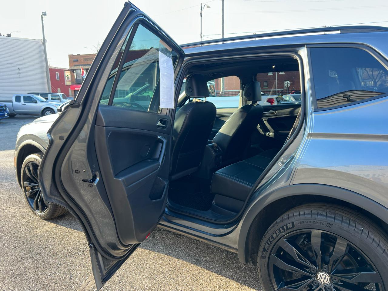 Volkswagen Tiguan 2.0T SE R-Line Black 4MOTION 2021