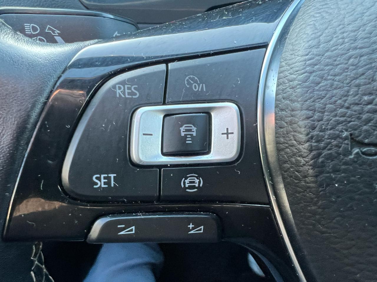 Volkswagen Tiguan 2.0T SE R-Line Black 4MOTION 2021