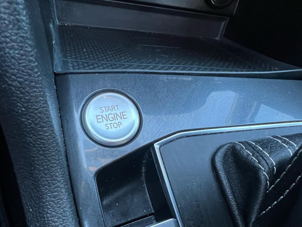 Volkswagen Tiguan 2.0T SE R-Line Black 4MOTION 2021