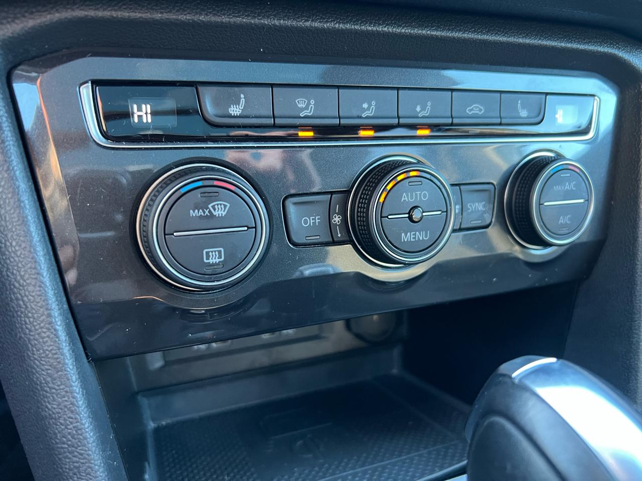 Volkswagen Tiguan 2.0T SE R-Line Black 4MOTION 2021