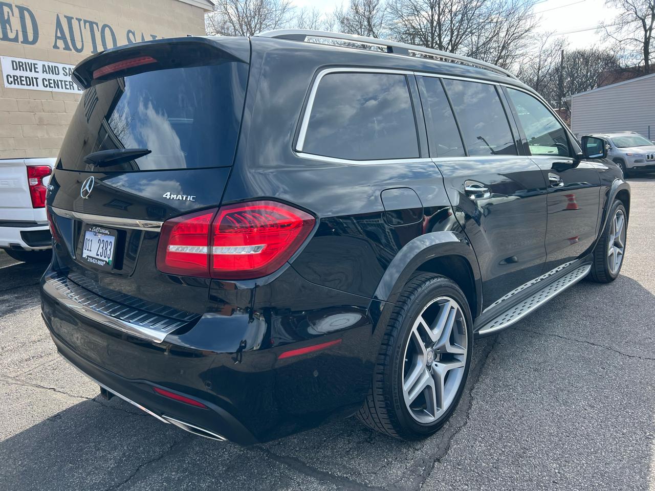 Mercedes-Benz GLS GLS 550 4MATIC SUV 2017