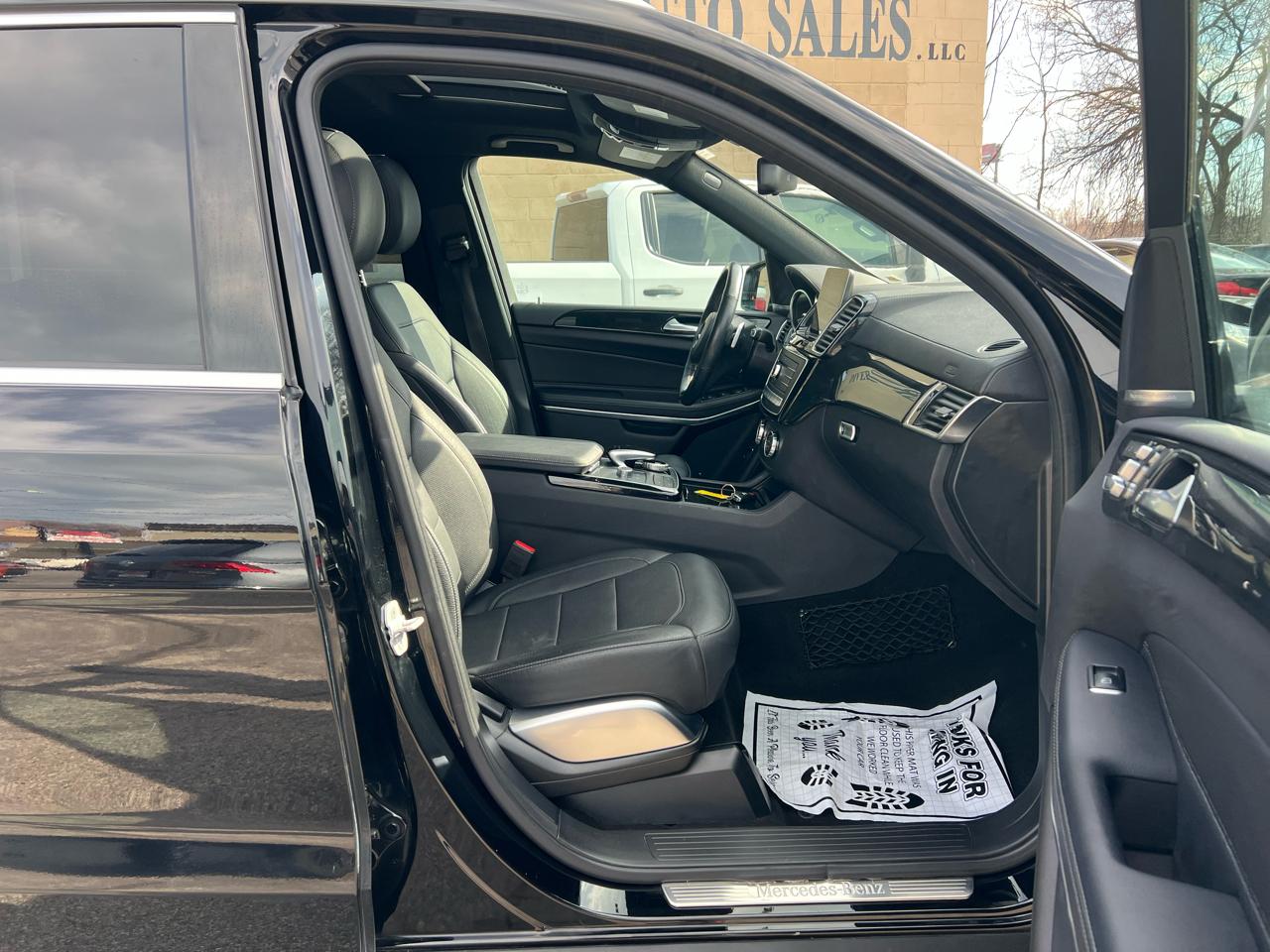 Mercedes-Benz GLS GLS 550 4MATIC SUV 2017