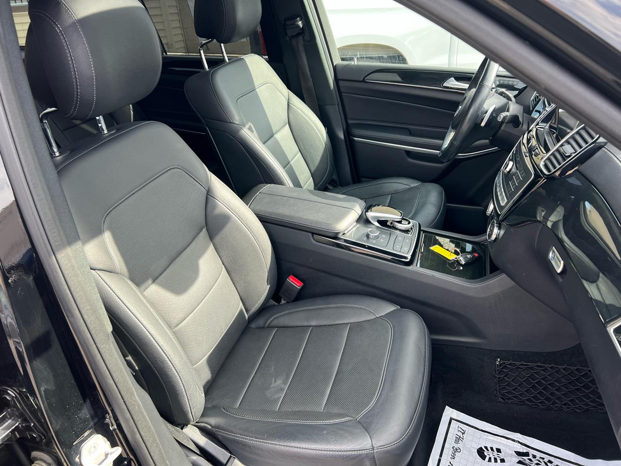 Mercedes-Benz GLS GLS 550 4MATIC SUV 2017