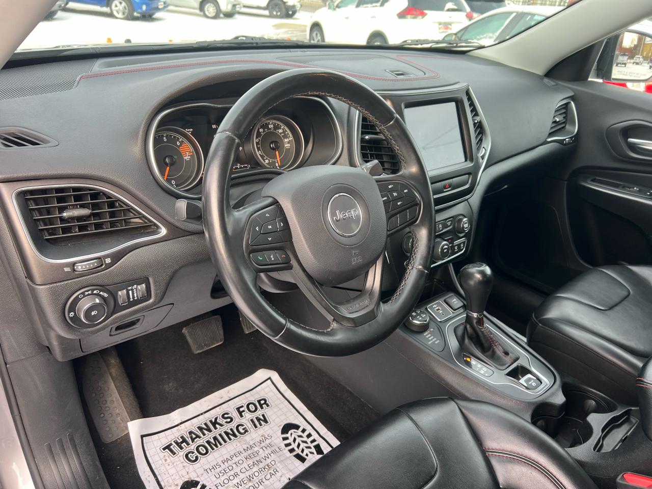 Jeep Cherokee Trailhawk 4x4 2020