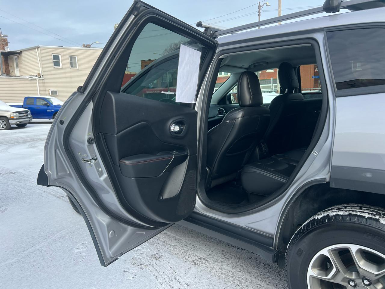 Jeep Cherokee Trailhawk 4x4 2020