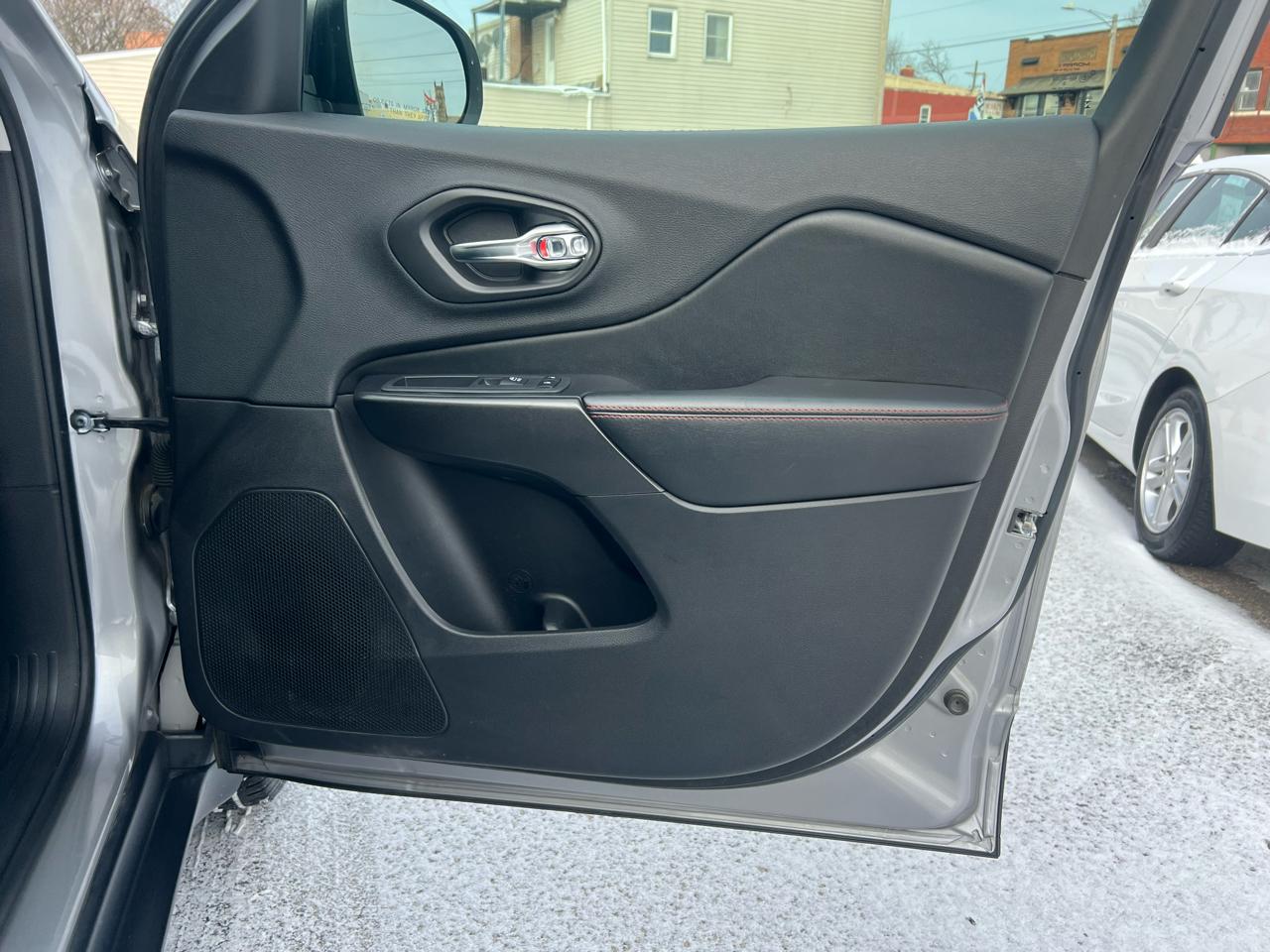 Jeep Cherokee Trailhawk 4x4 2020