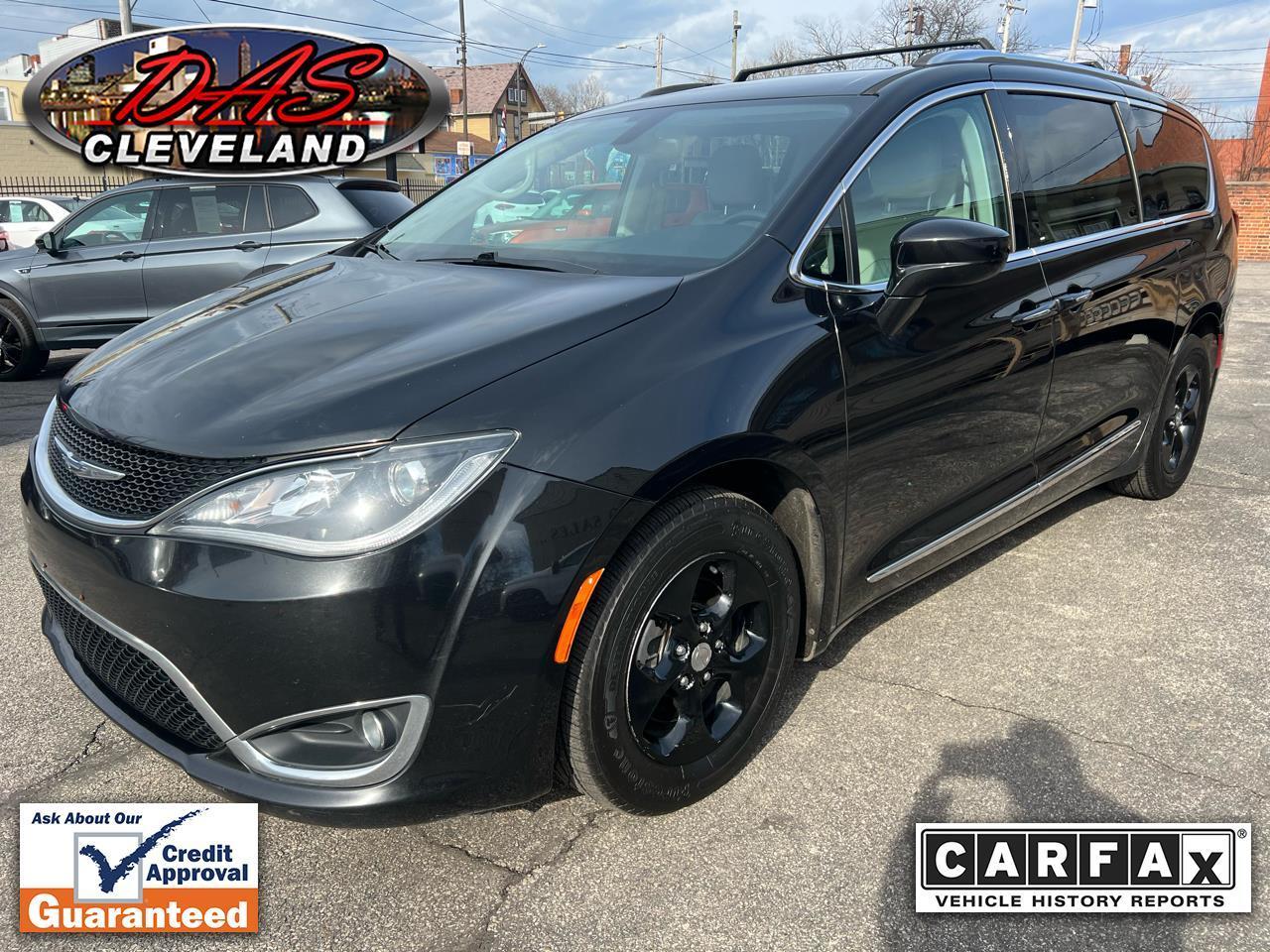 2017 Chrysler Pacifica Touring-L Plus FWD