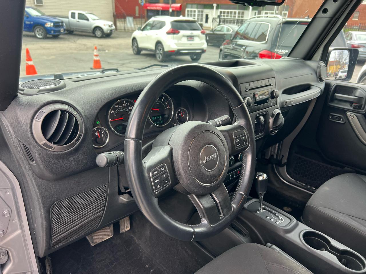 Jeep Wrangler Unlimited 4WD 4dr Willys Wheeler 2015