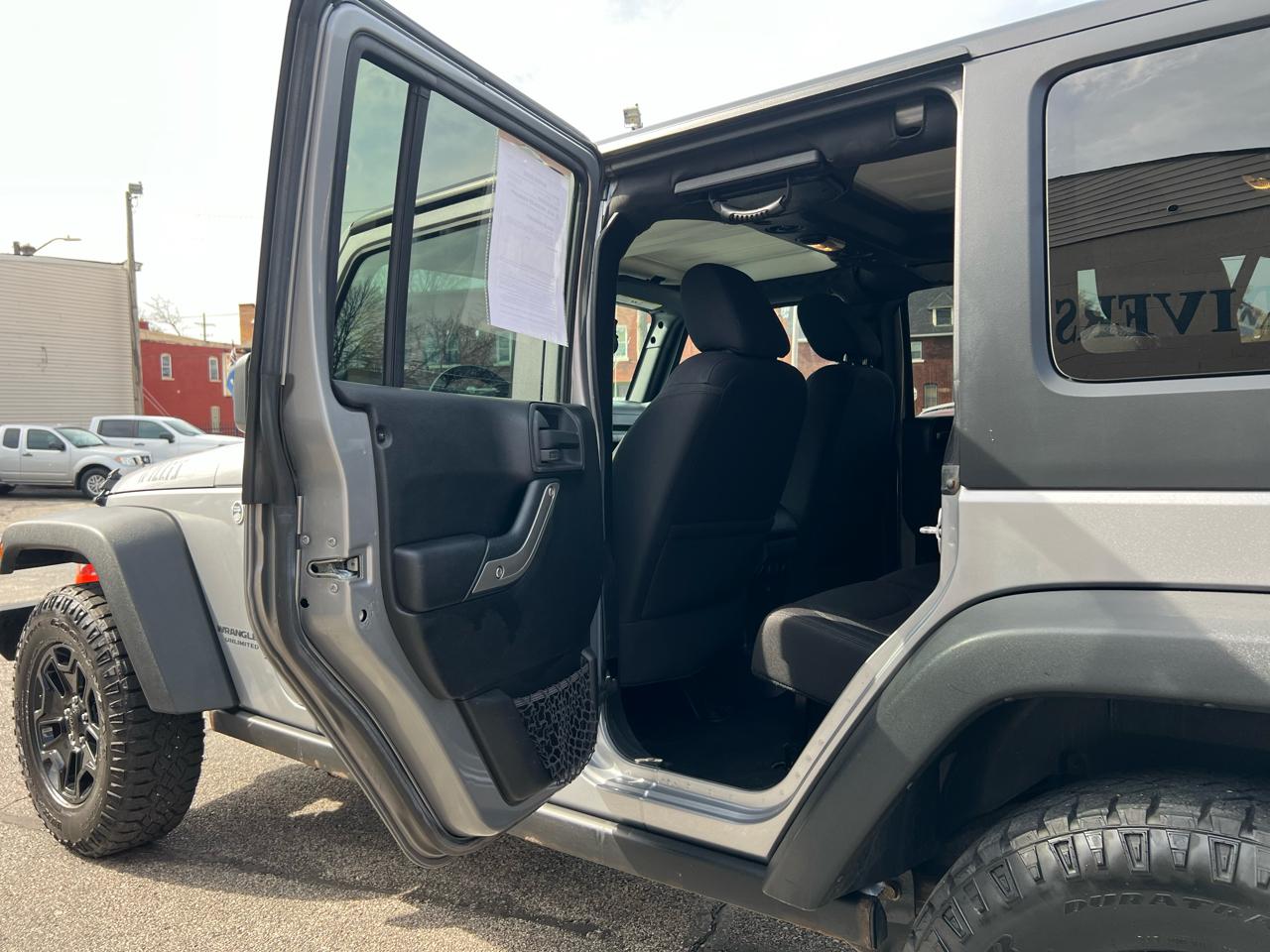 Jeep Wrangler Unlimited 4WD 4dr Willys Wheeler 2015