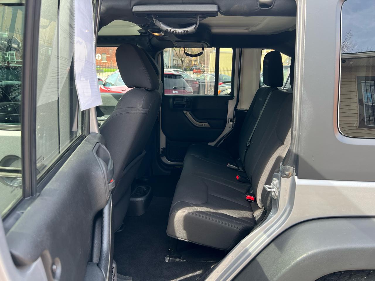 Jeep Wrangler Unlimited 4WD 4dr Willys Wheeler 2015