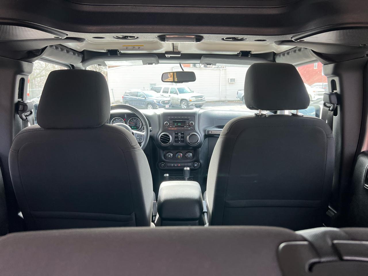 Jeep Wrangler Unlimited 4WD 4dr Willys Wheeler 2015