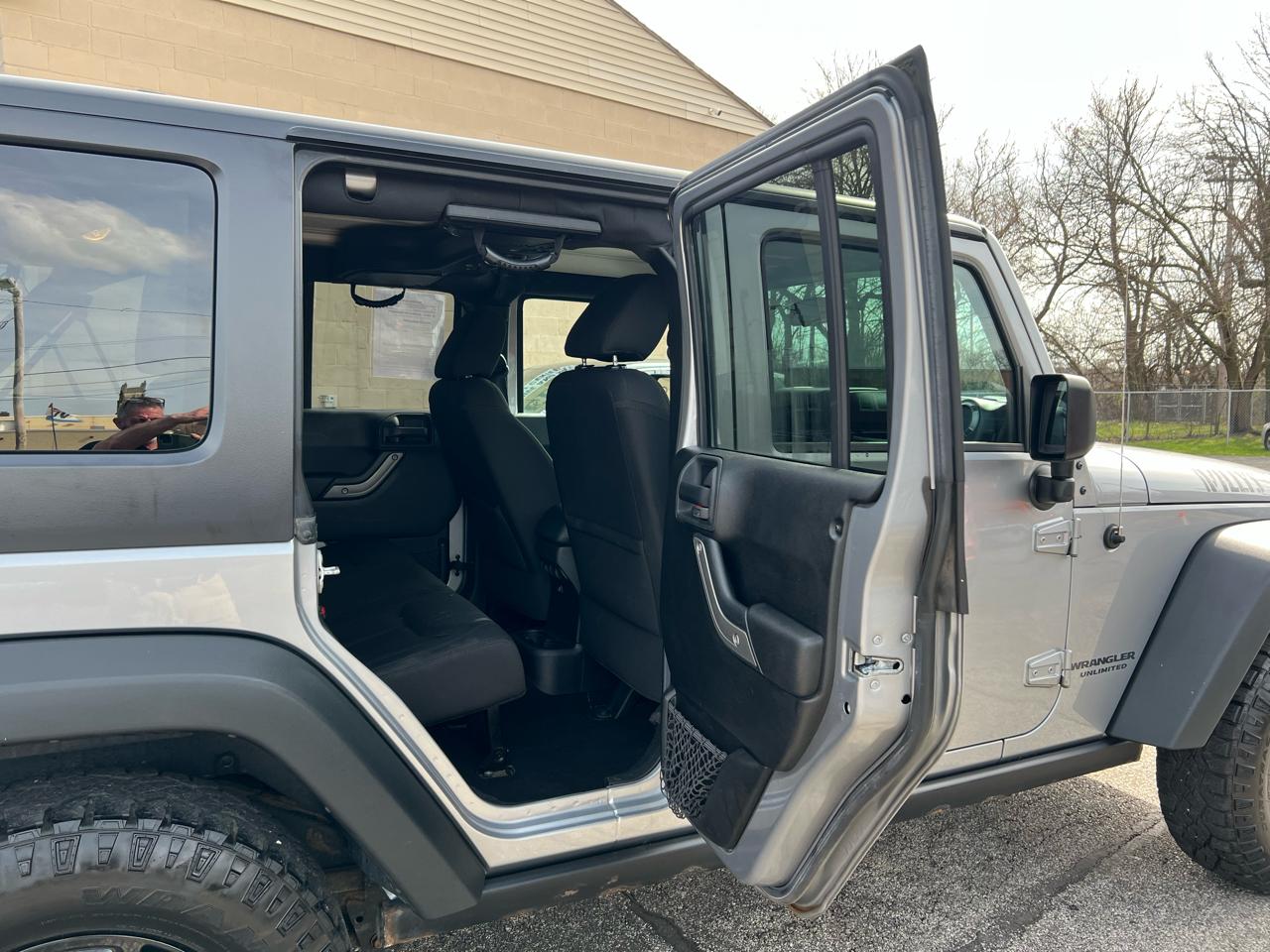 Jeep Wrangler Unlimited 4WD 4dr Willys Wheeler 2015