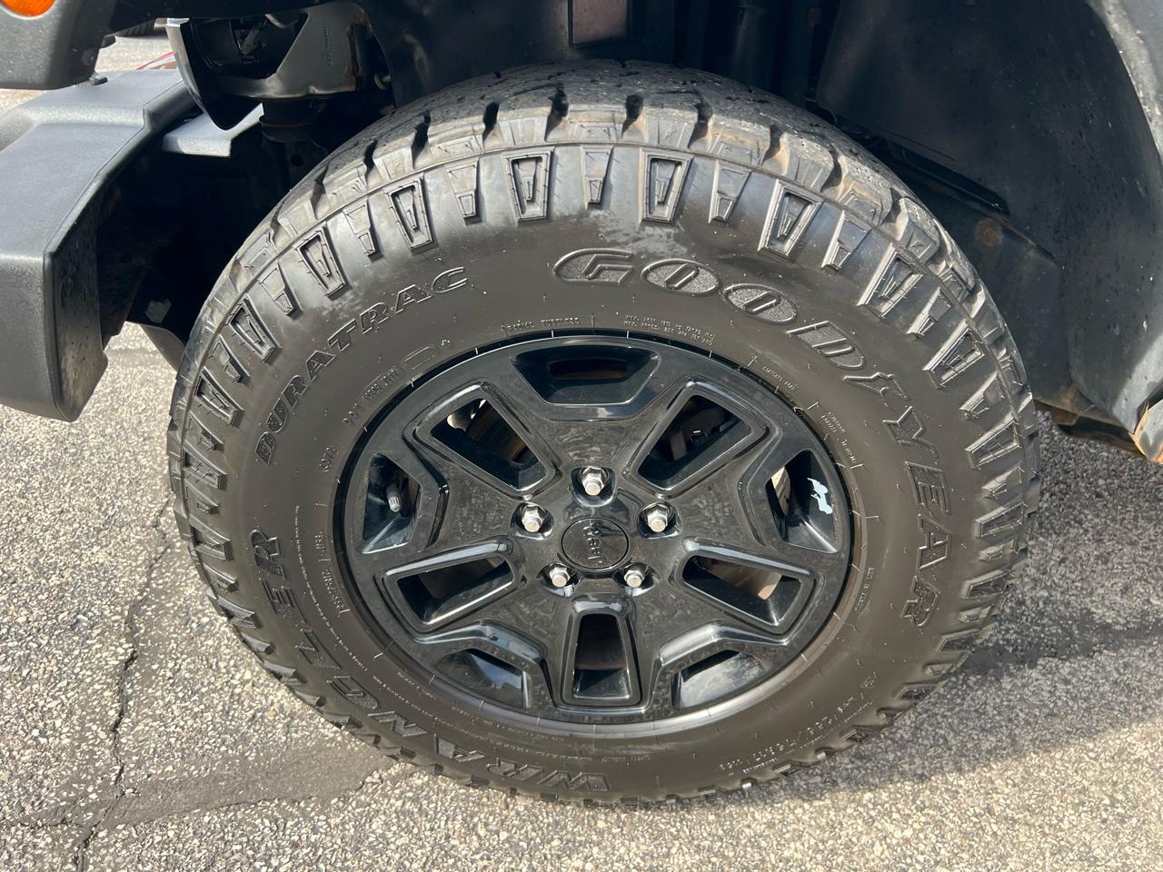 Jeep Wrangler Unlimited 4WD 4dr Willys Wheeler 2015