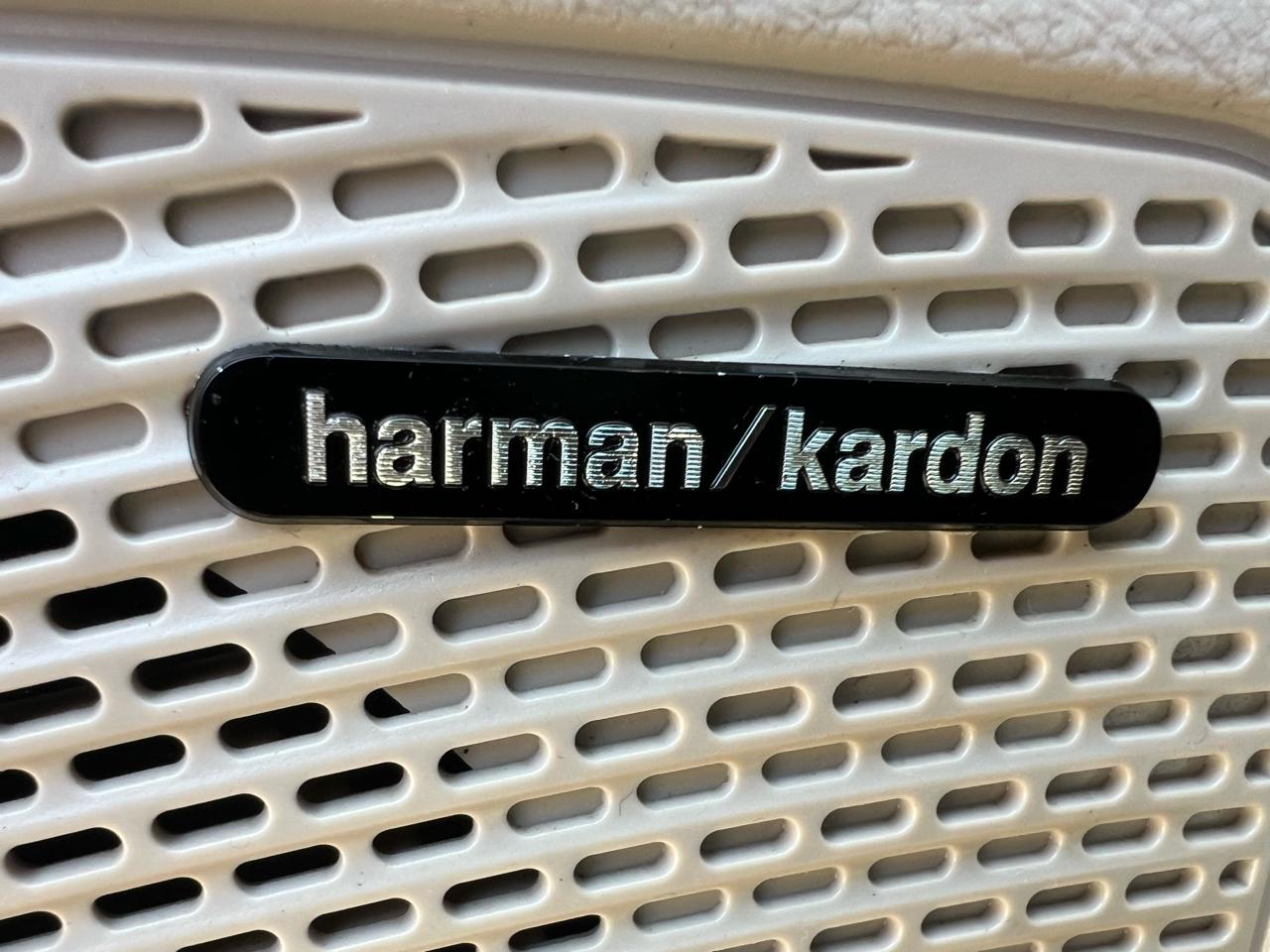 Chrysler Pacifica Touring-L Plus FWD 2017